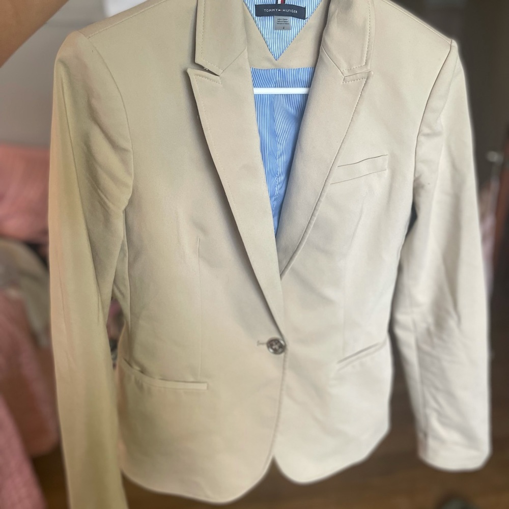 Tommy Hilfiger beige dress blazer
